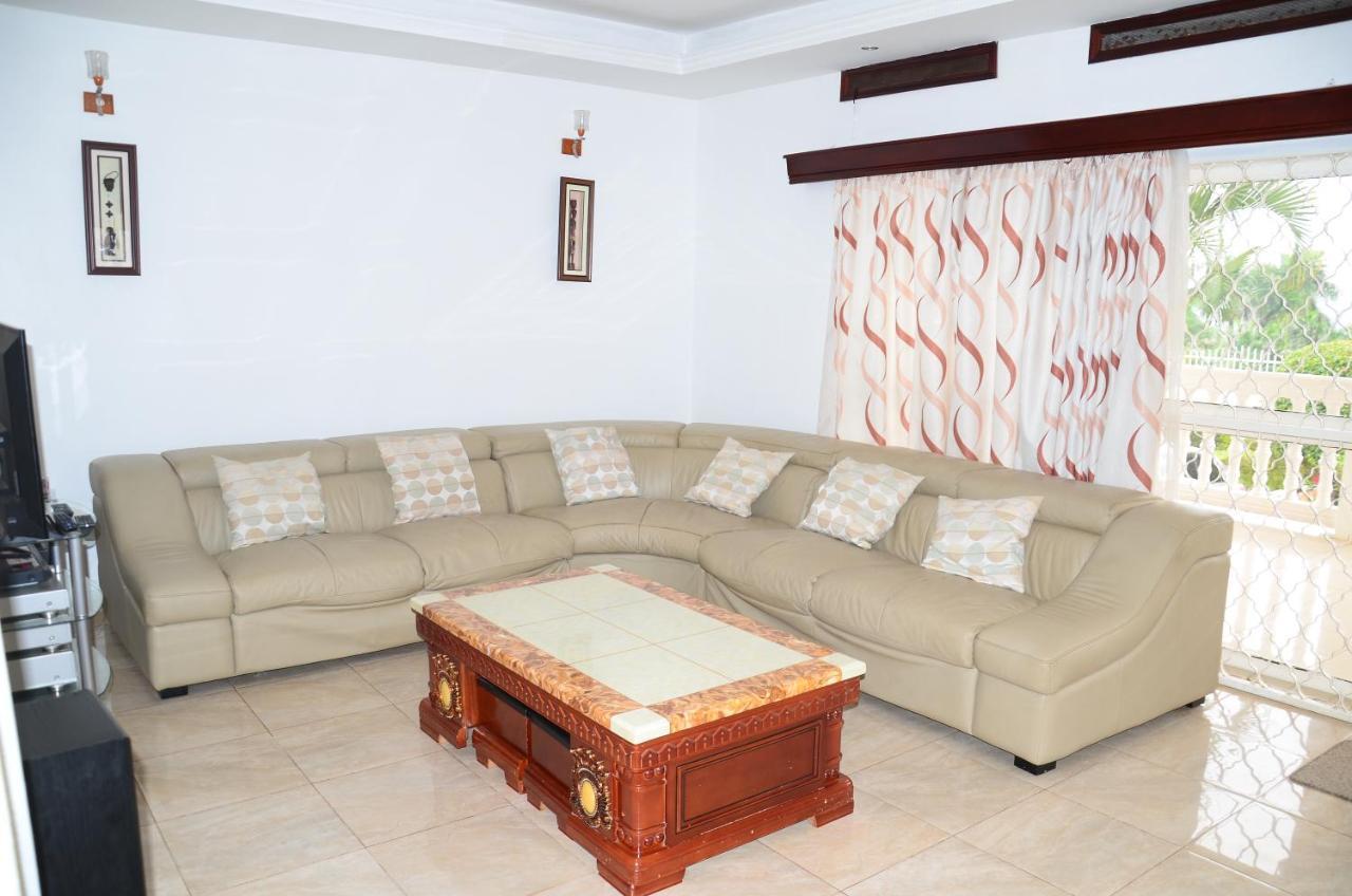 Holiday home Muyenga Luxury Vacation *