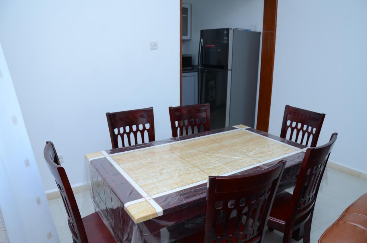 Muyenga Luxury Vacation Holiday home Kampala