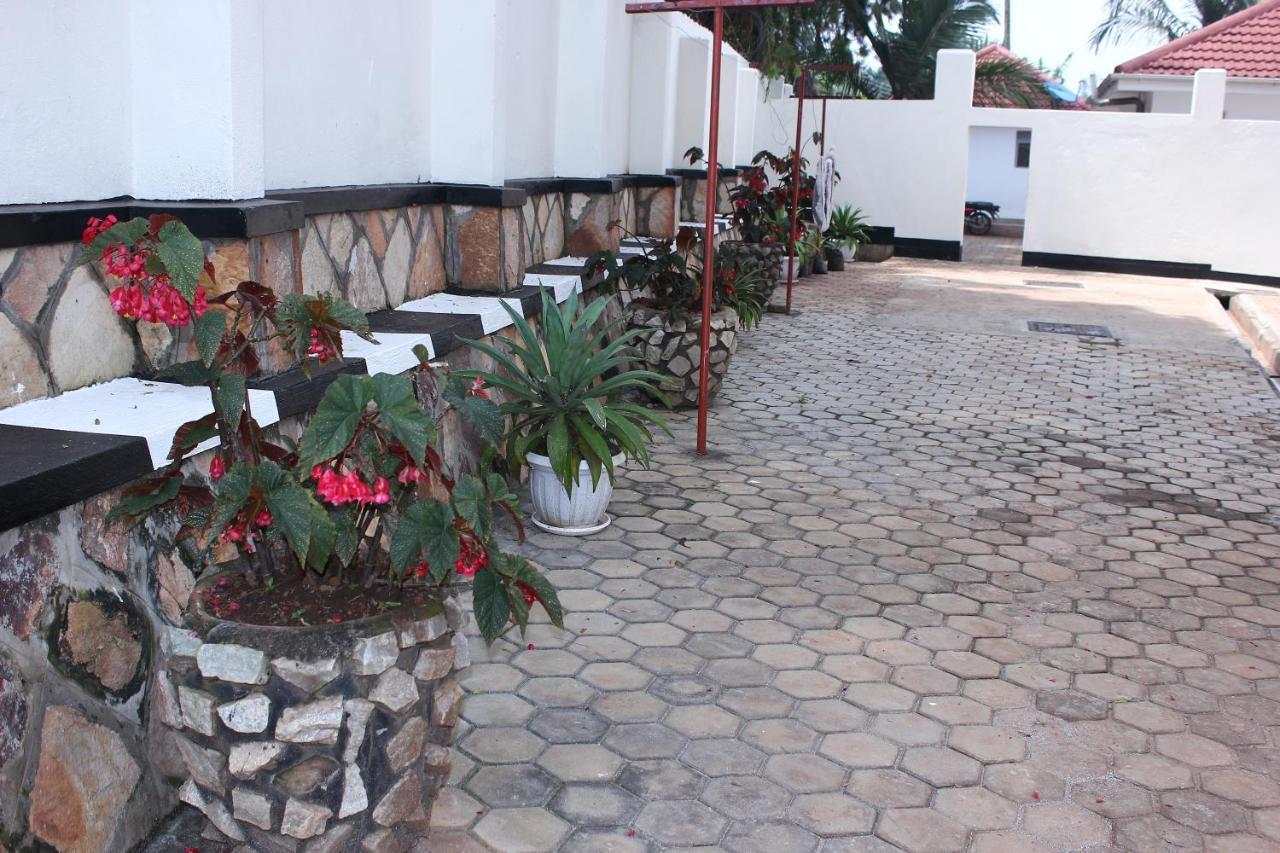 Muyenga Luxury Vacation